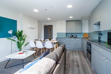 Platinum En Suite - Image 10